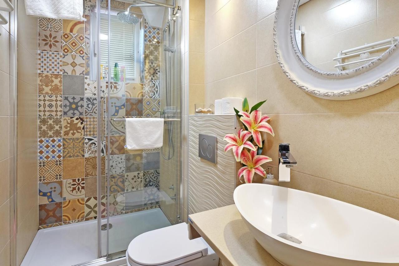Paradise Starry Suite-City Center Belgrade Extérieur photo