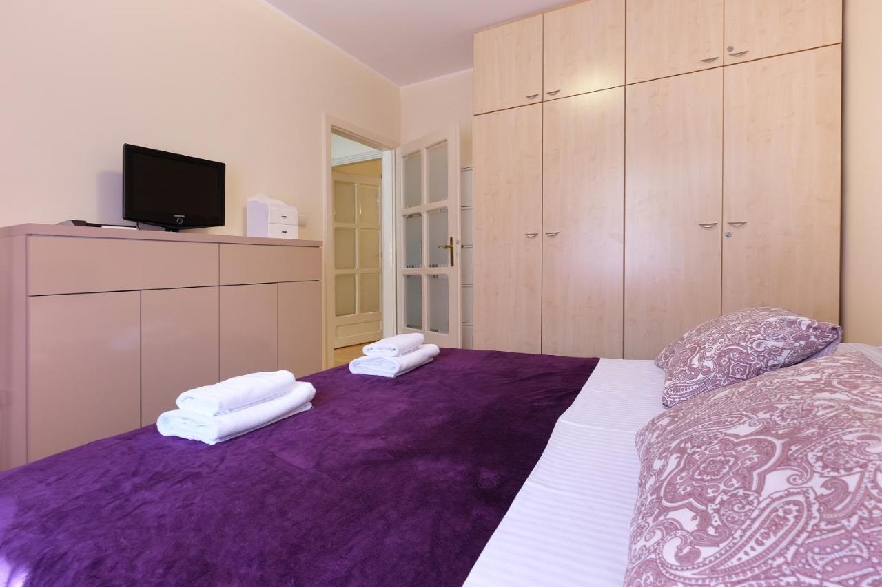 Paradise Starry Suite-City Center Belgrade Extérieur photo